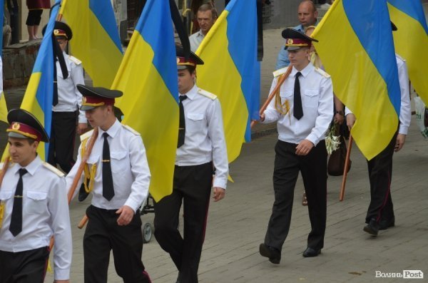 У Луцьку вшанували пам'ять розстріляних в’язнів. ФОТО