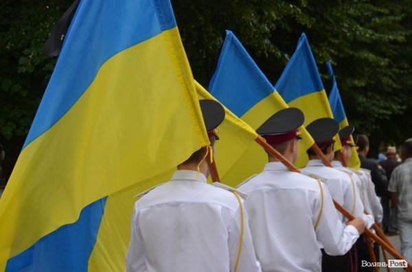 У Луцьку вшанували пам'ять розстріляних в’язнів. ФОТО