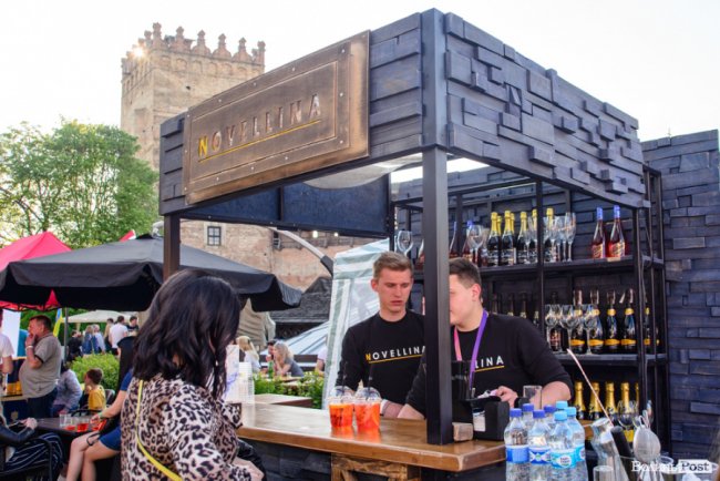 Локація-«магніт»: як ігристий напій додавав святкового настрою на Lutsk Food Fest. ФОТО*