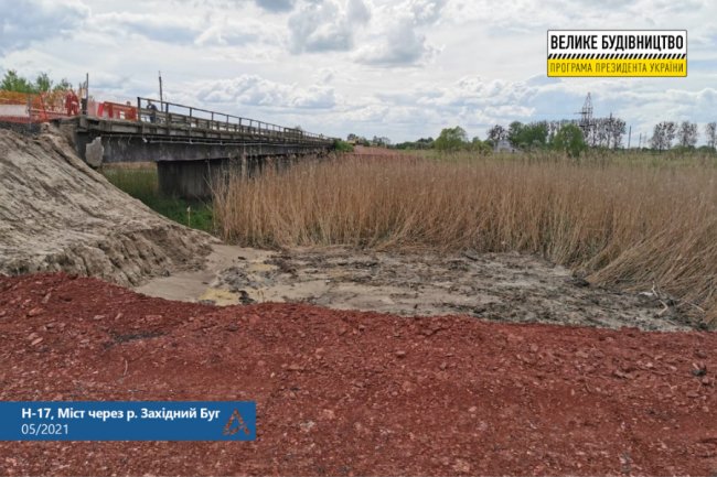 Що зараз із обваленим мостом на трасі Львів-Луцьк. ФОТО