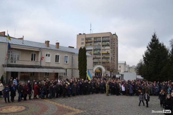 У Луцьку прощалися із двома загиблими бійцями АТО. ФОТО