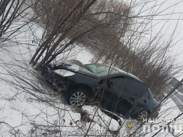 На трасі Ковель-Чернівці водій іномарки заснув і врізався в маршрутку з пасажирами
