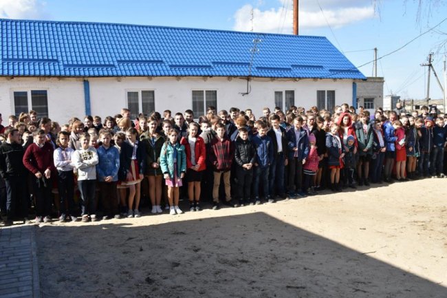 У сільській школі на Волині відкрили відремонтований спортзал за 7 мільйонів. ФОТО