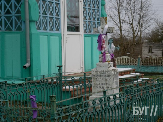 Представники УПЦ МП не віддають статут: у селі на Любомльщині чергуватимуть біля церкви. ФОТО