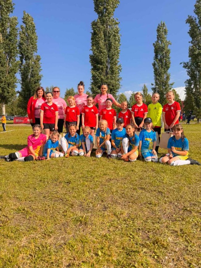Дівчача футбольна команда з Луцька «Амазонка» підкорила Швецію