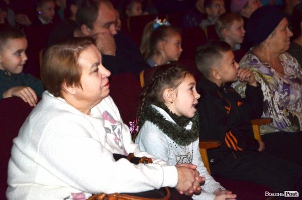 Андрій Покровський влаштував новорічне свято для 200 дітей