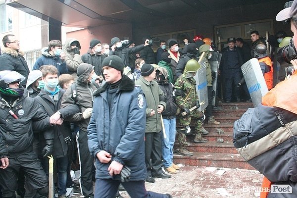 Штурм волинської міліції. ФОТО