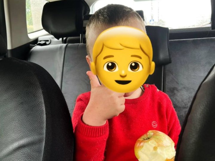 Патрульні хутко розшукали зниклого 4-річного хлопчика в Луцьку