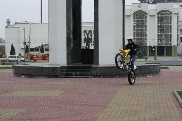 Волинському чемпіону з мотокросу – мотоцикл у подарунок. ФОТО