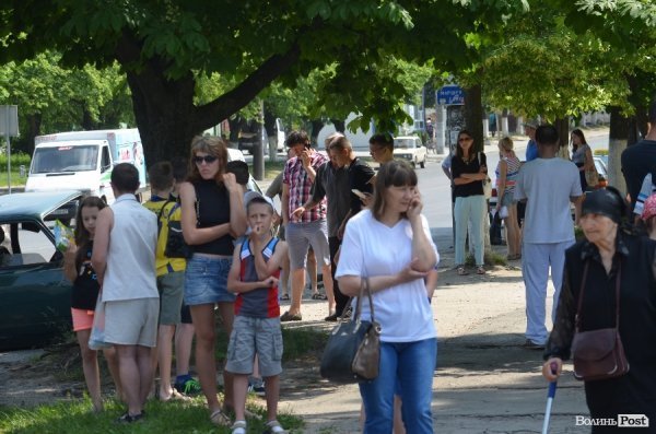 У Луцьку в аварії «знесло» півавто: водій у важкому стані. ФОТО 