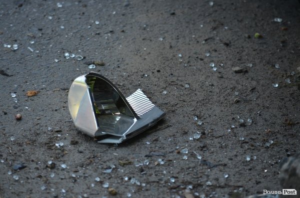 У Луцьку в аварії «знесло» півавто: водій у важкому стані. ФОТО 