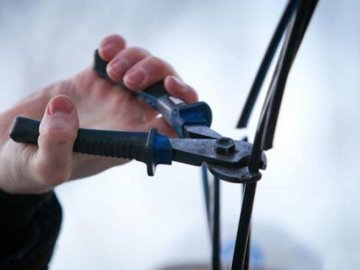 На Волині крадуть навіть кабелі під напругою