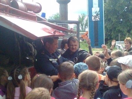Рятувальники Волині провели екскурсію для дошкільнят. ФОТО