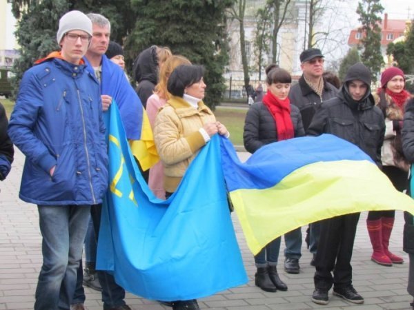 Кримські татари Волині провели акцію проти окупації Криму. ФОТО