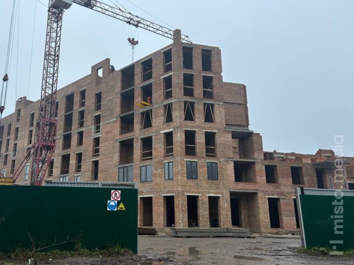 У селі біля Луцька будують житловий комплекс на 740 квартир