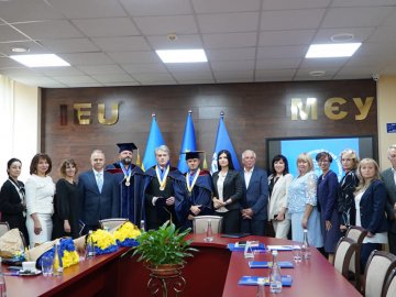 Відомий хірург з Волині став почесним професором 