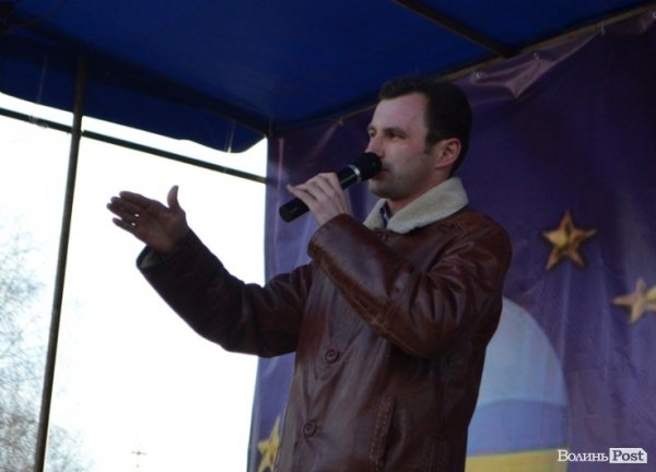 Народне віче Луцька вимагає відставки Войтовича та Клімчука. ФОТО. ВІДЕО