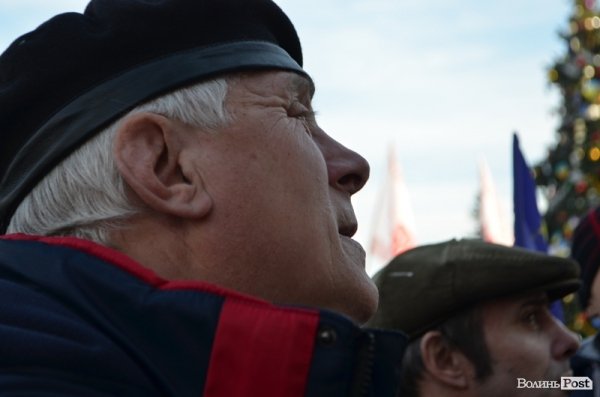 Народне віче Луцька вимагає відставки Войтовича та Клімчука. ФОТО. ВІДЕО