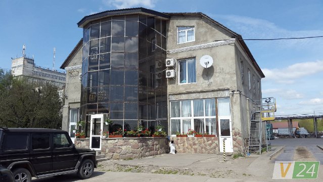 На Тернопільщині побили луцьких журналістів. ФОТО