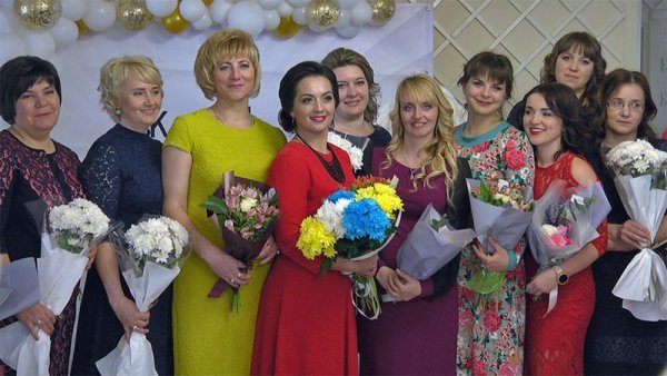 Червона доріжка, стилісти, вечірка: на Волині влаштували свято для мам особливих діток