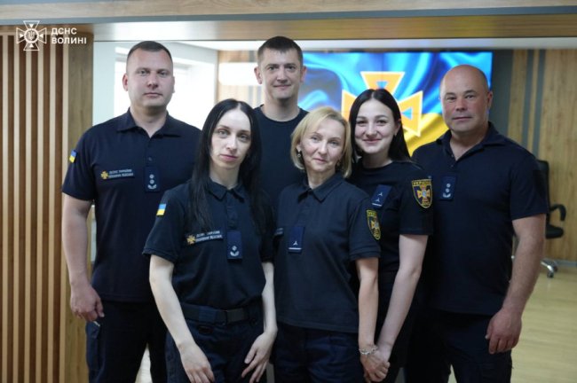 За чверть століття прийняла тисячі дзвінків: на Волині провели на заслужений відпочинок диспетчерку ДСНС