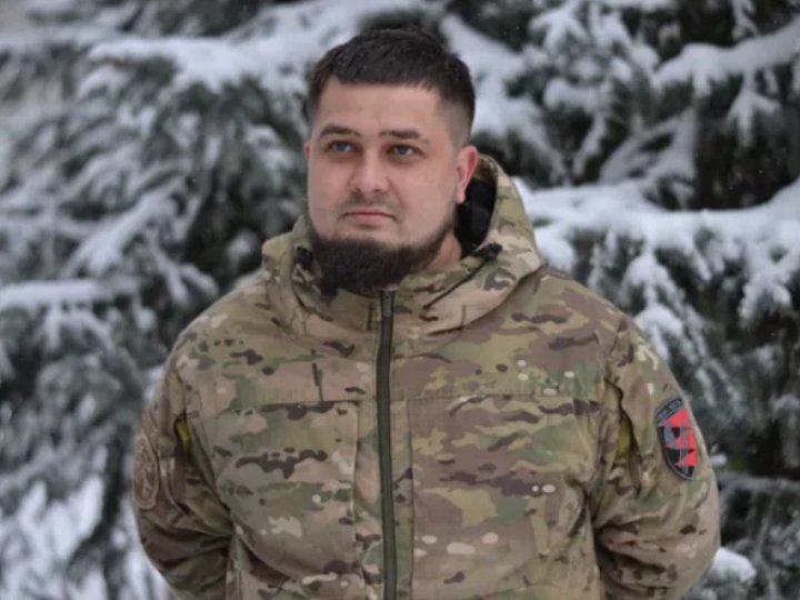 Старший сержант з Волині розповів, як від удару FPV врятували привідкриті двері «Хаммера»