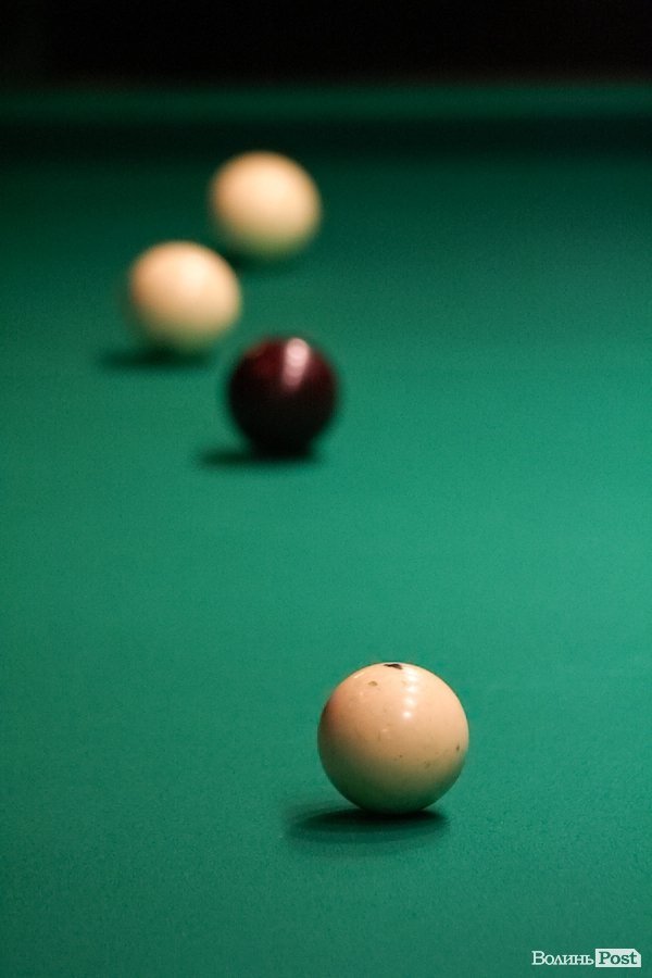 У Луцьку відкрили оновлений клуб «ХХІ століття». ФОТО