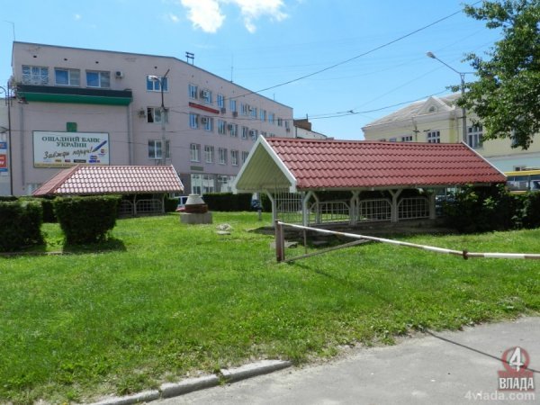 Жахи нашого міста: громадські вбиральні Луцька. ФОТО