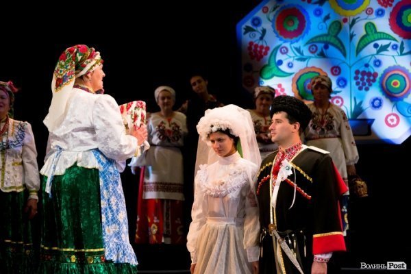 «Берегиня» фінішувала українським весіллям. ФОТО