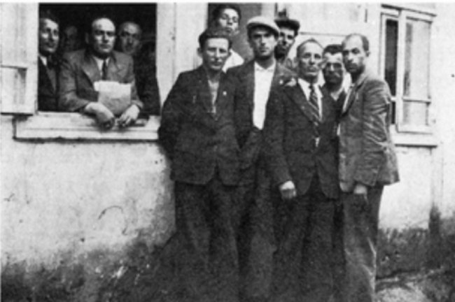 Євреї Олики на фотографіях 1920-1930-их років