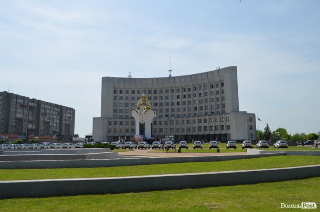 Волинські «шерифи» отримали 25 службових позашляховиків. ФОТО