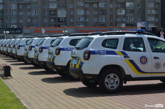Волинські «шерифи» отримали 25 службових позашляховиків. ФОТО