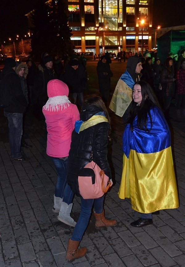 Вечірній Євромайдан у Луцьку. ФОТО. ВІДЕО