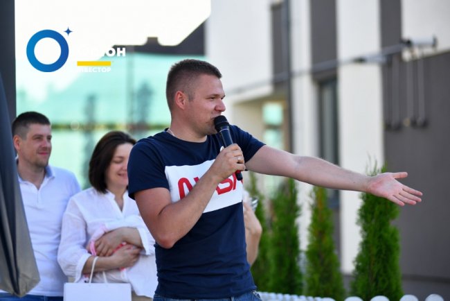 «Цей комплекс – це ми»: як на «Оріоні» знайомилися сусіди. ФОТОРЕПОРТАЖ