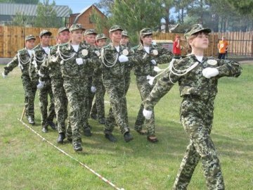 Міноборони введе курс молодого бійця для всіх українців