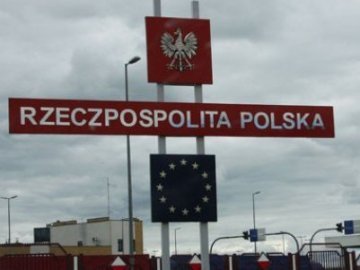 У чергах на кордоні – 700 авто