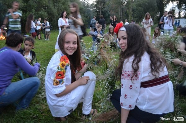 Як у Луцьку святкували Купала. ФОТО