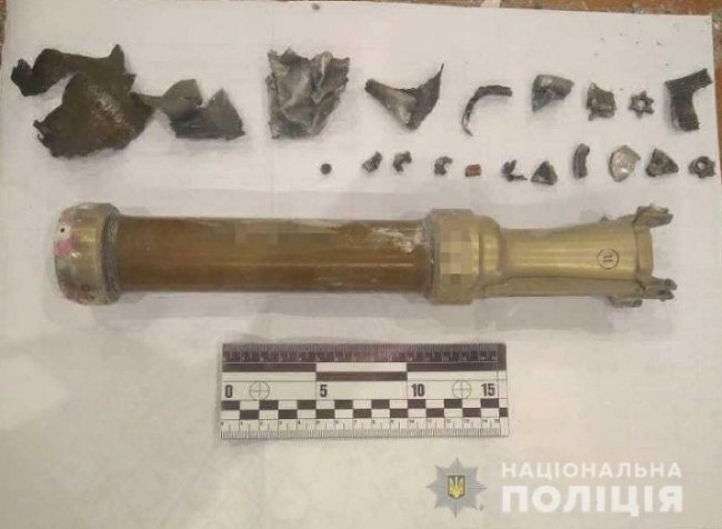 Поліція розслідує теракт: у Києві  з гранатомета обстріляли будівлю. ФОТО