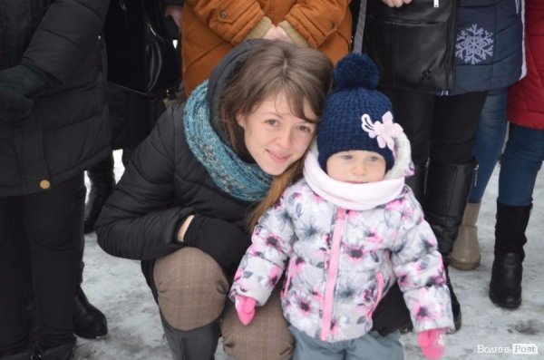 Луцькі студенти відкрили Різдвяний вертеп