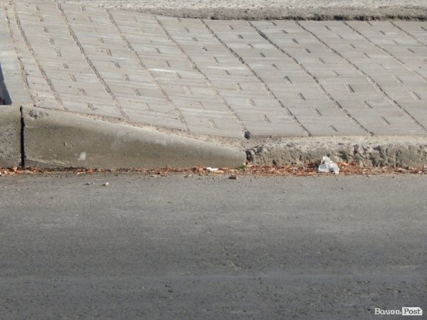 У Луцьку неправильно будують пішохідні переходи. ФОТО