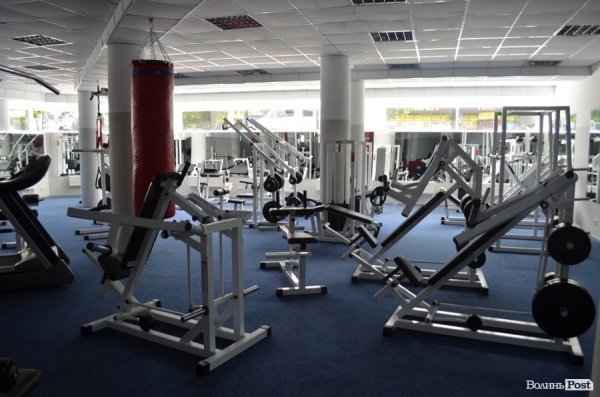 У Луцьку затопило спортзал в елітному житловому комплексі. ФОТО