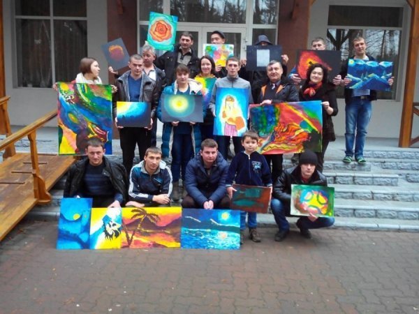 На Волині відбудеться аукціон, на якому продаватимуть картини бійців АТО. ФОТО