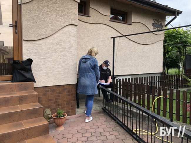 У місті на Волині мешканці будинку перекрили вхід на загальне горище і 12 років не пускають туди сусідів