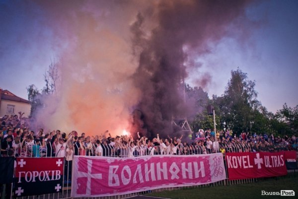 Фанати «Волині»: прихильники нацизму і фаєр-шоу? ФОТО. ВІДЕО