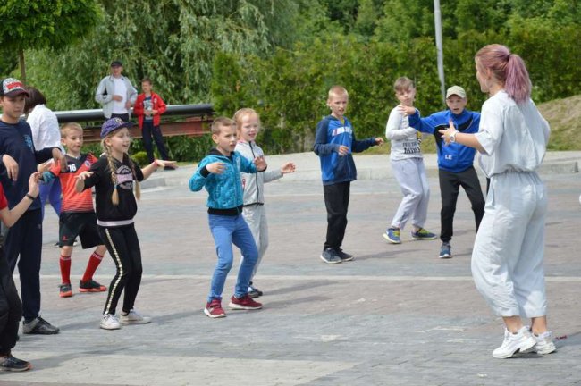 У луцькому «Сіті Парку» влаштували грандіозне свято для дітей. ФОТО