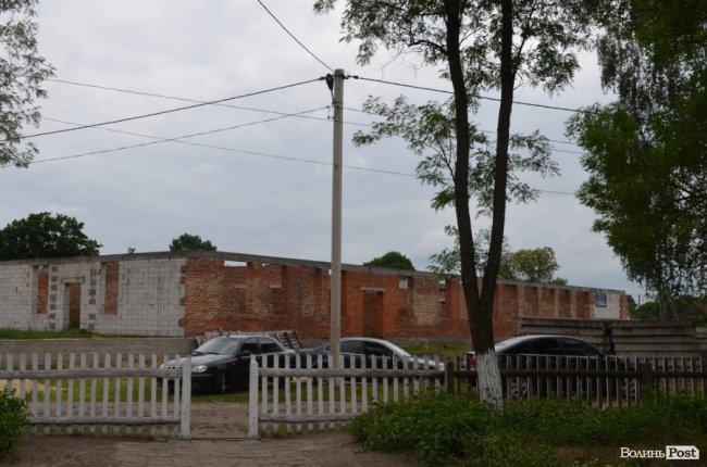 Добудуйте нашу школу: у районі на Волині навчальні заклади переповнені учнями