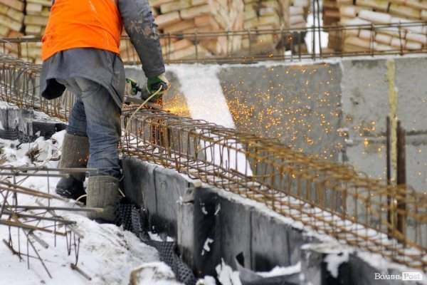 «Супернова»: будівництво набирає обертів*