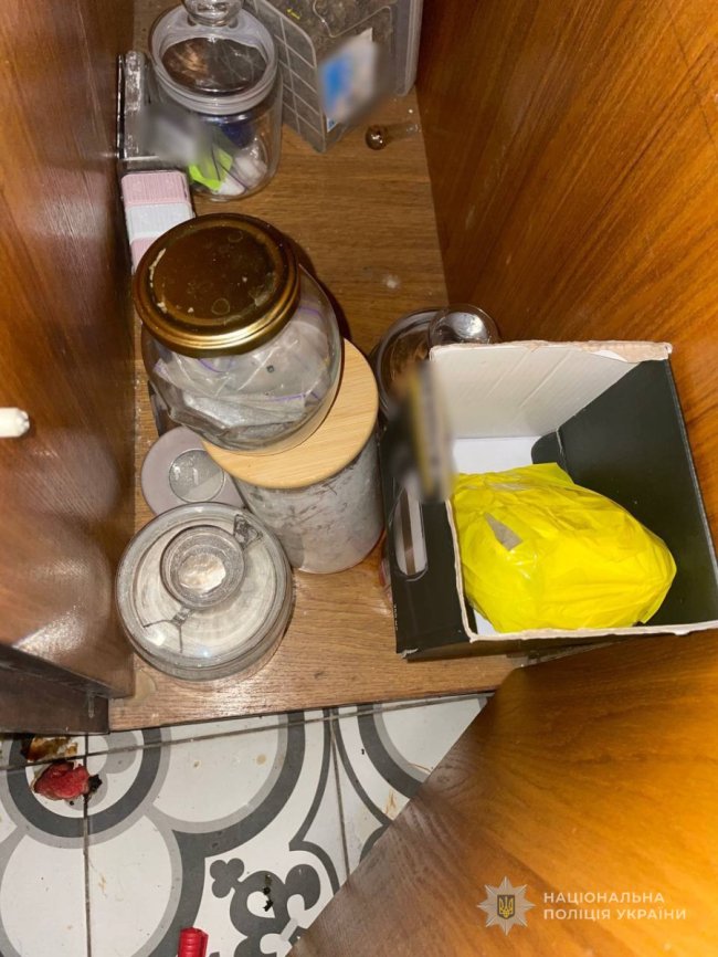 Самовільно залишив військову частину: у Луцьку затримали 25-річного львів'янина, який продавав наркотики 