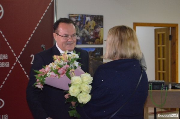 У Луцьку презентували історію народу. ФОТО