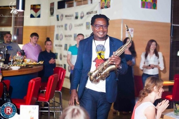 Як у Луцьку гуляли з нагоди відкриття нового готелю-ресторану. ФОТО